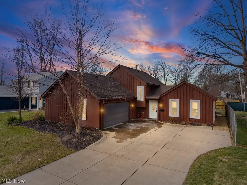 110 Wilshire Court, Elyria, OH 44035 - #1