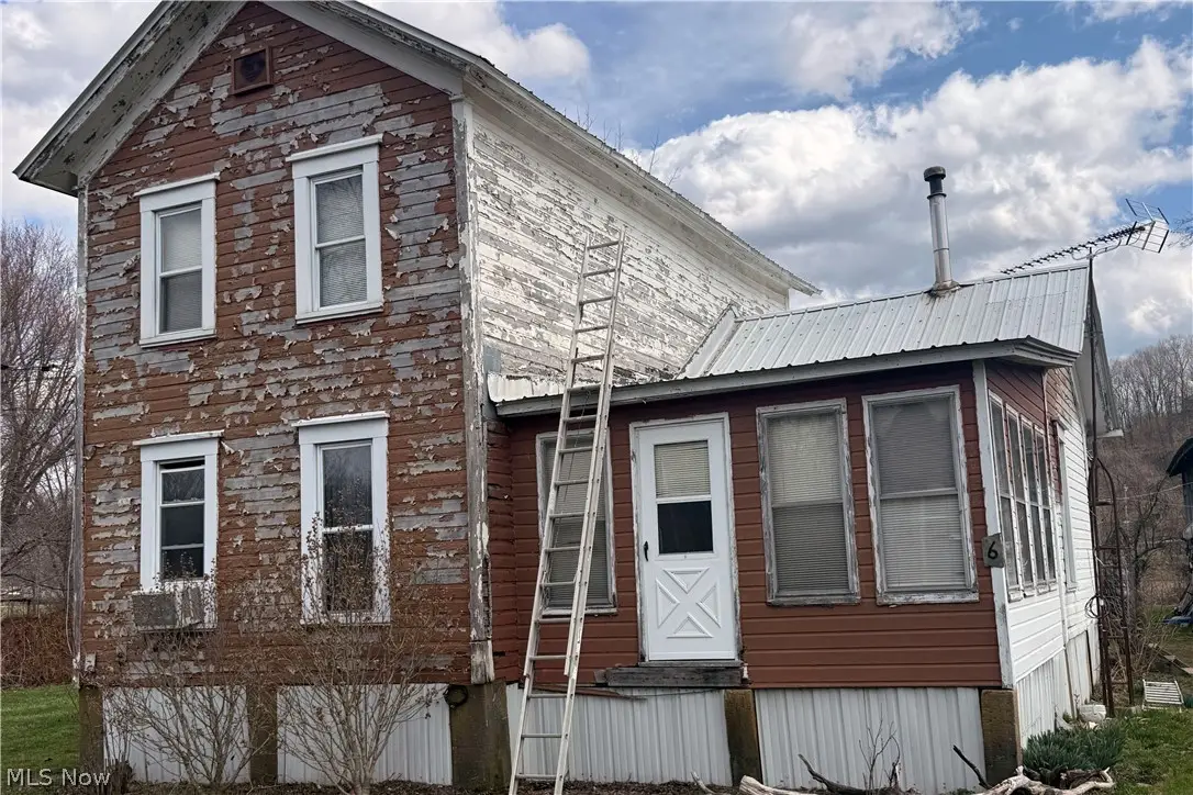 6 Electric Avenue, Belleville, WV 26133 - #1