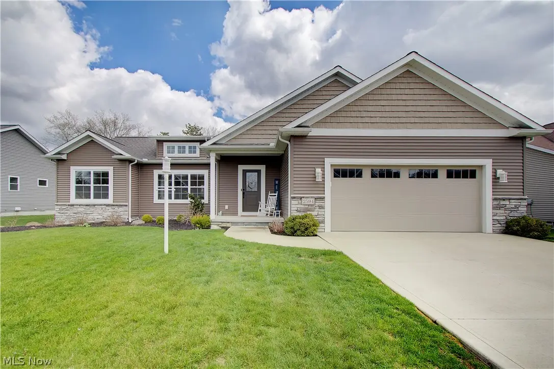 2594 Carlton Nw Street, North Canton, OH 44720 - #1