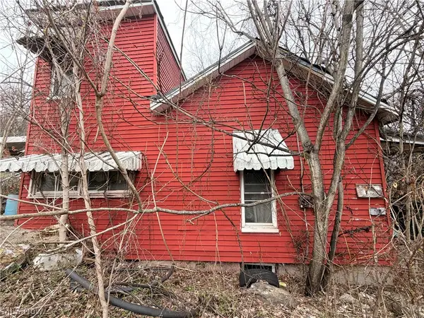 274 Lombardy Heights, Bridgeport, OH 43912