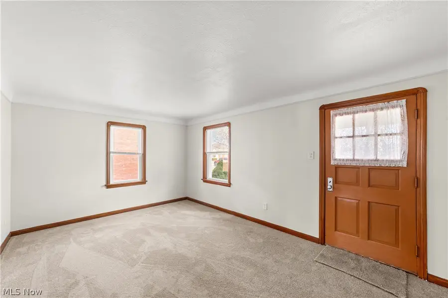 4484 W 57th Street, Cleveland, OH 44144 - #3