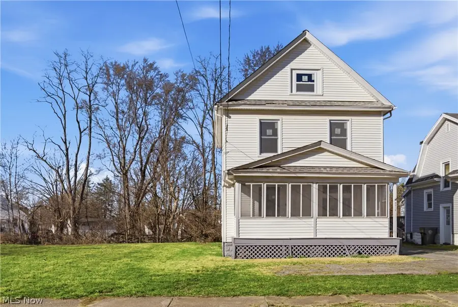 2016 Pointview Avenue, Youngstown, OH 44502 - #2