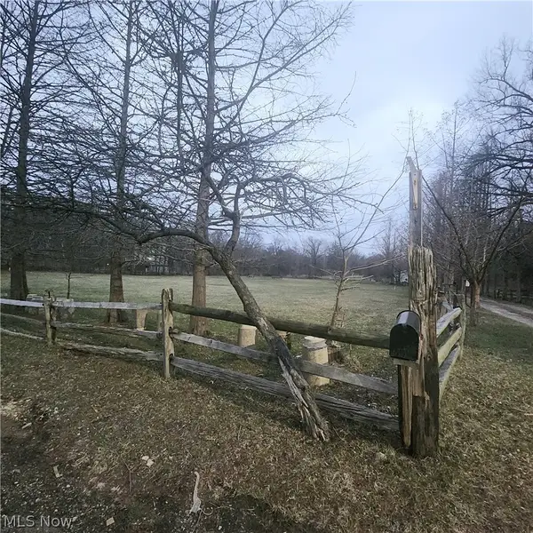 7640 S Eastland Road, Middleburg Heights, OH 44017