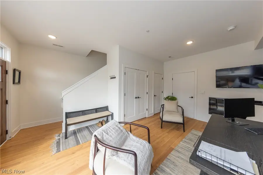 2275 W 19 Street, Cleveland, OH 44113 - #3