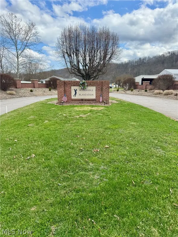 Woodridge Drive, Mineral Wells, WV 26150