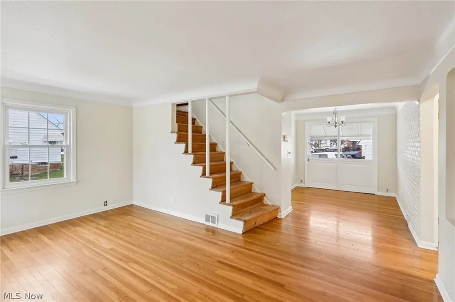 9005 Ansonia Avenue, Brooklyn, OH 44144 - #3