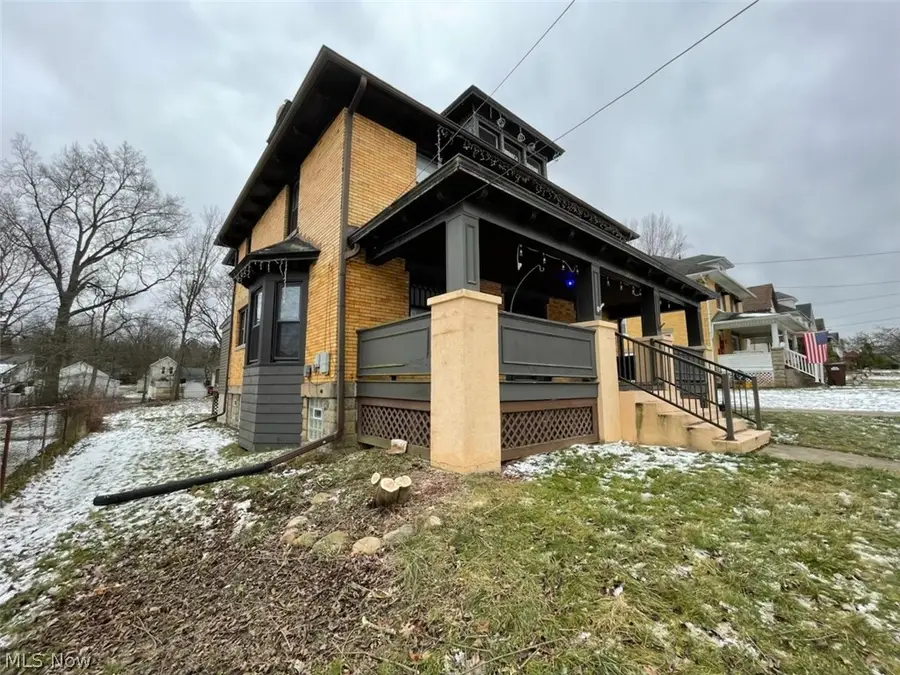 340 N Prospect Street, Ravenna, OH 44266 - #2