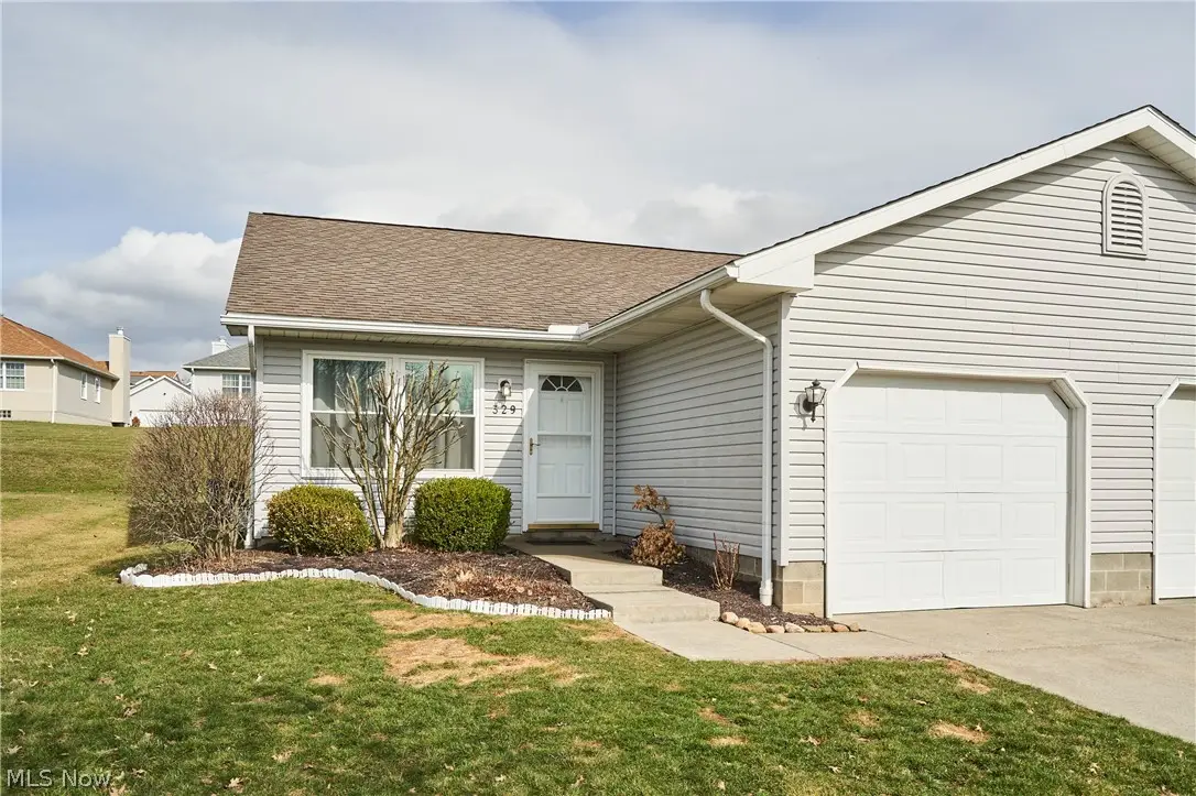 329 Spruce Street, Barberton, OH 44203 - #1