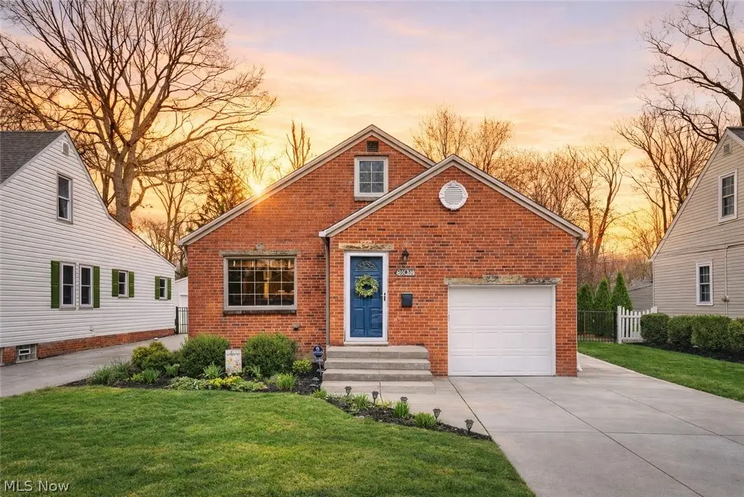 24024 E Oakland Road, Bay Village, OH 44140 - #1