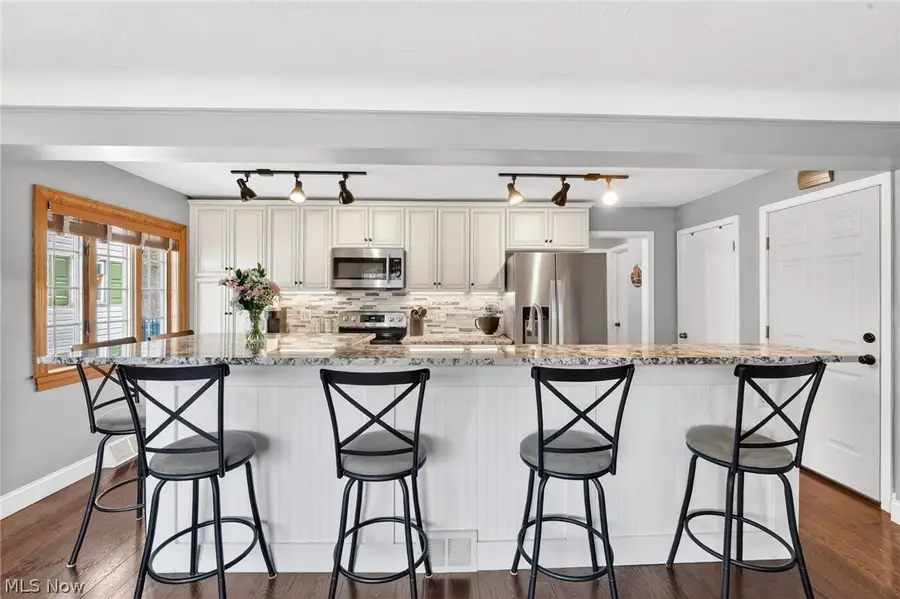 24024 E Oakland Road, Bay Village, OH 44140 - #3