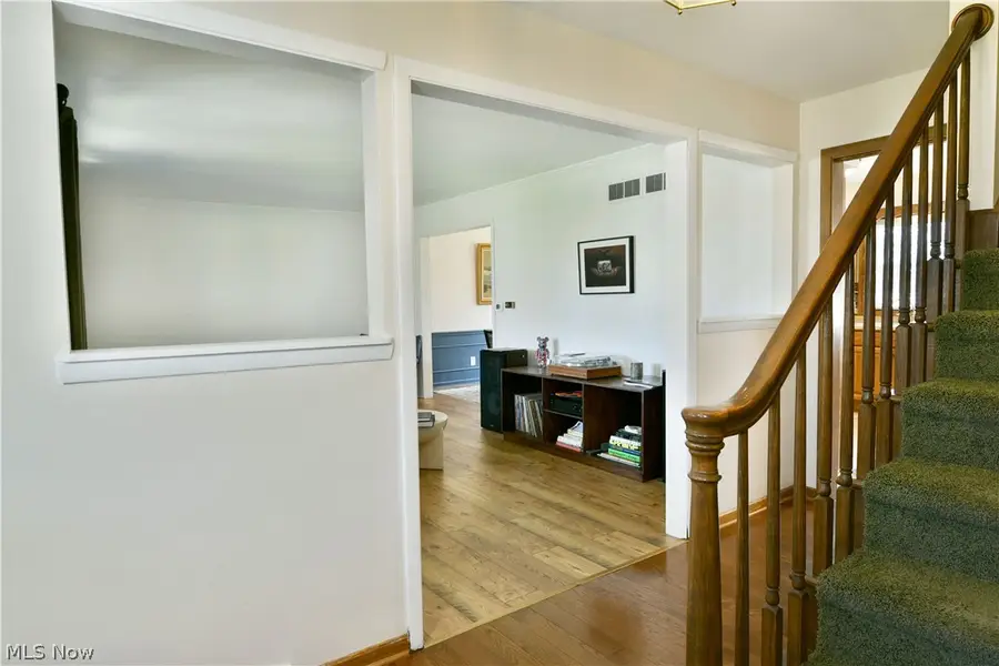 8536 Four Seasons Trail, Youngstown, OH 44514 - #3