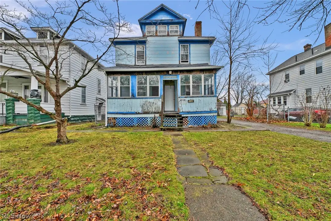 2129 E 30th Street, Lorain, OH 44055 - #1