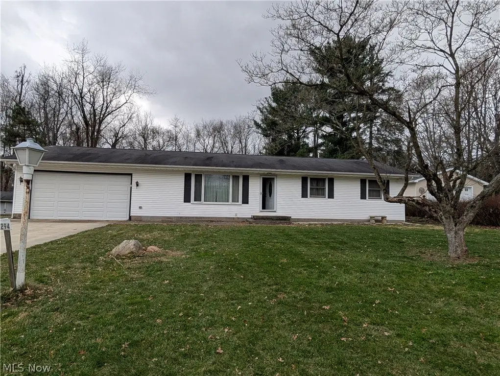 1294 Cherry Lane, Uniontown, OH 44685 - #1