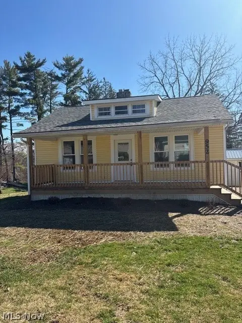 952 Taylor Street, Zanesville, OH 43701 - #1