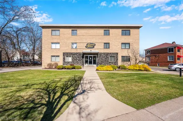 20312 Lorain Road #112, Fairview Park, OH 44126