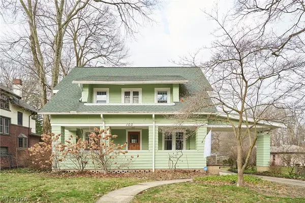 100 Mayfield Avenue, Akron, OH 44313