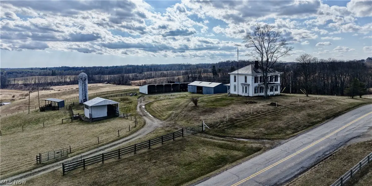 6040 Pinecrest Drive, Zanesville, OH 43701 - #1