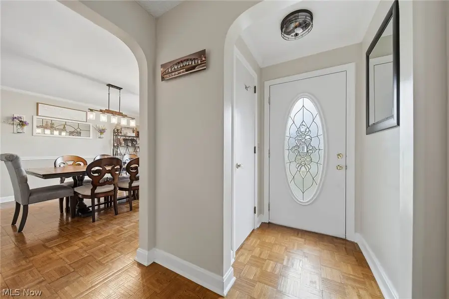 508 32nd Nw Street, Canton, OH 44709 - #3