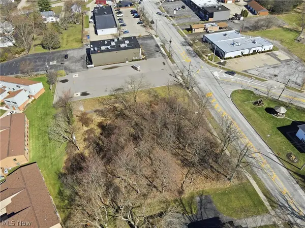 Broadview Road, Broadview Heights, OH 44147