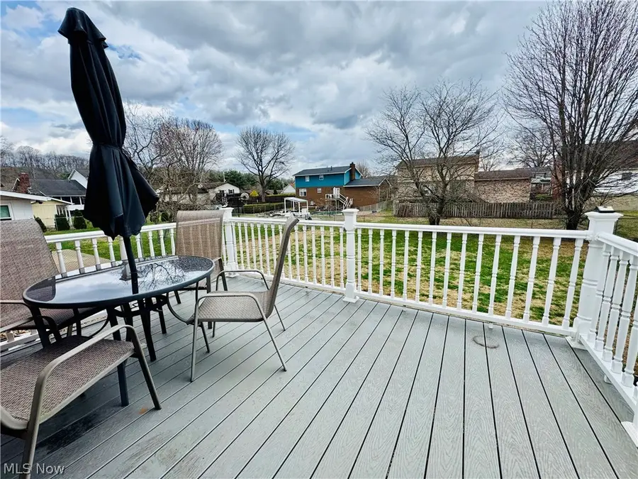 818 Seneca Drive, Belpre, OH 45714 - #3