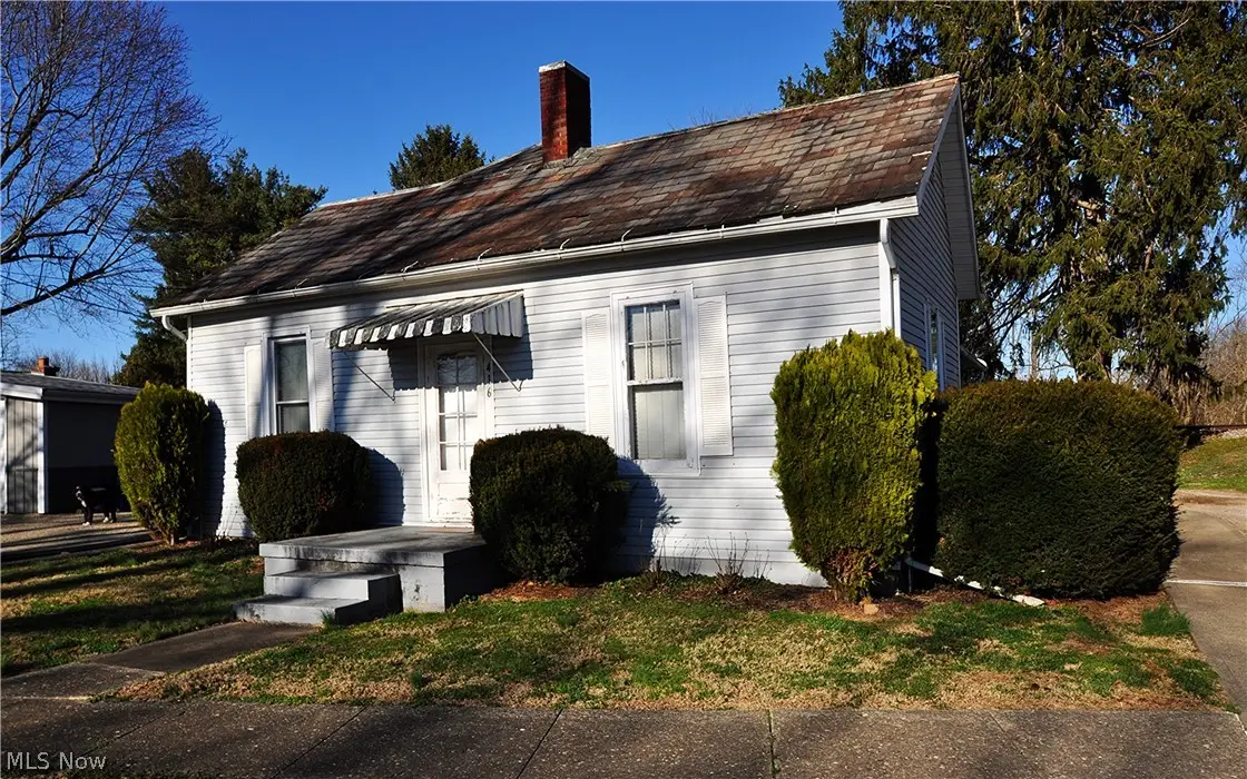 416 High Street, Dresden, OH 43821 - #1