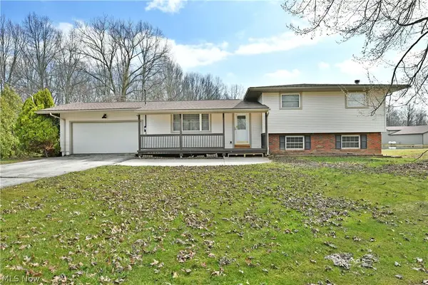 6883 Palmyra Sw Road, Warren, OH 44481
