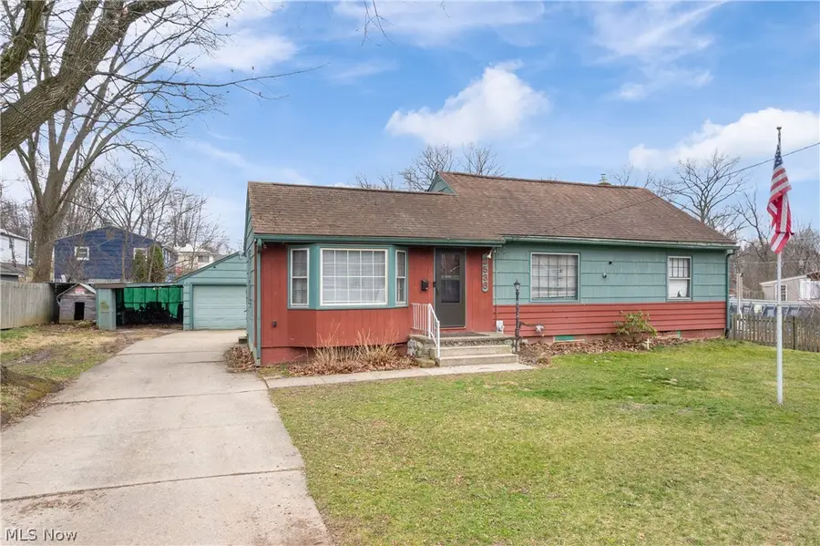 2536 Winton Nw Place, Canton, OH 44709 - #2