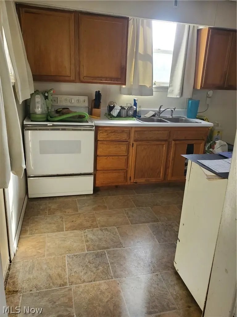 419 Broadway Street, Martins Ferry, OH 43935 - #3