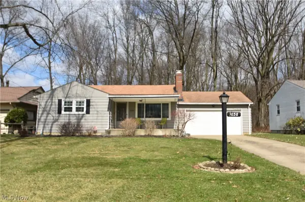 1038 Zander Drive, Youngstown, OH 44511