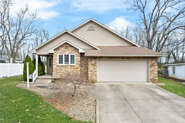 2813 N Bender Avenue, Akron, OH 44319