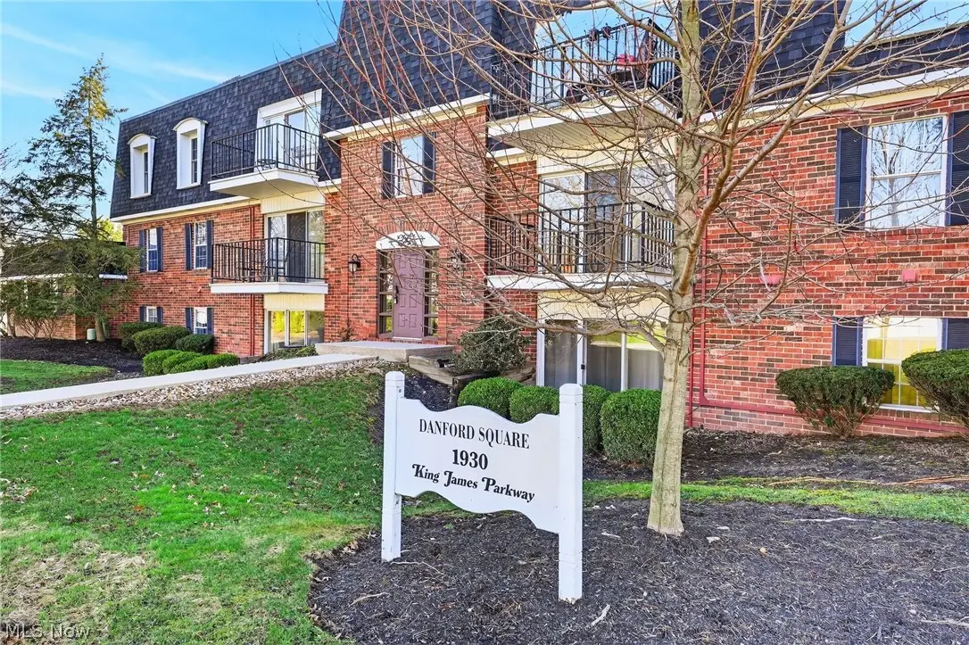 1930 King James #205, Westlake, OH 44145 - #1