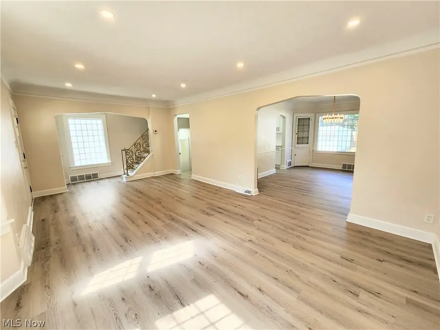 1166 Argonne Road, South Euclid, OH 44121 - #3