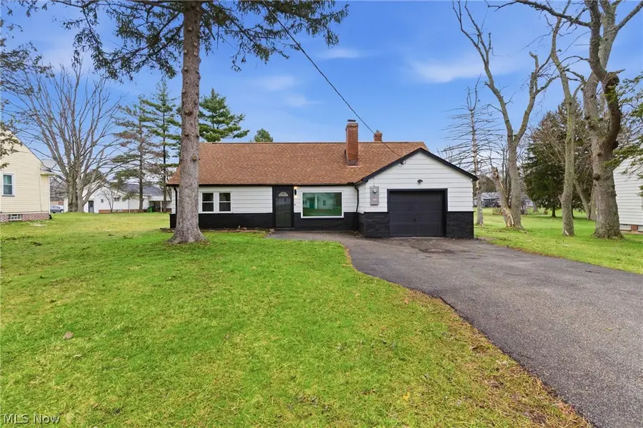 5285 Mardale Avenue, Bedford Heights, OH 44146 - #2