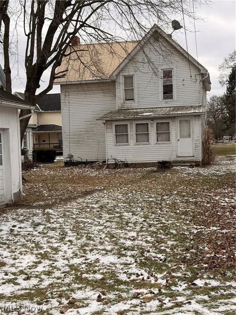 912 Orchard Street, Coshocton, OH 43812 - #2