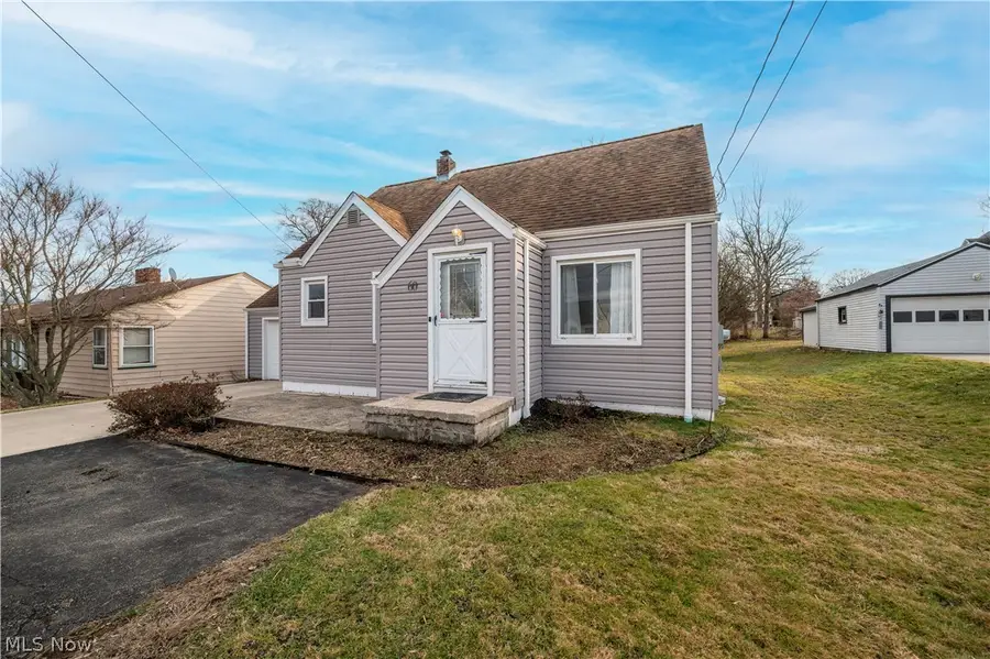 60 Renee Drive, Struthers, OH 44471 - #3