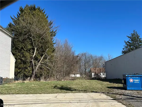 624 Steel Street, Youngstown, OH 44509