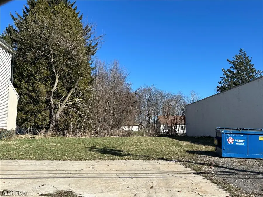 624 Steel Street, Youngstown, OH 44509 - #2