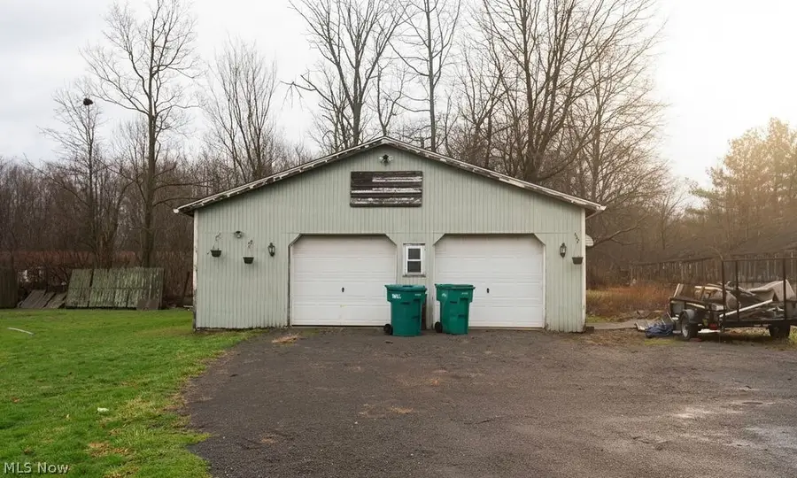 1195 S Johnson Road, Sebring, OH 44672 - #3