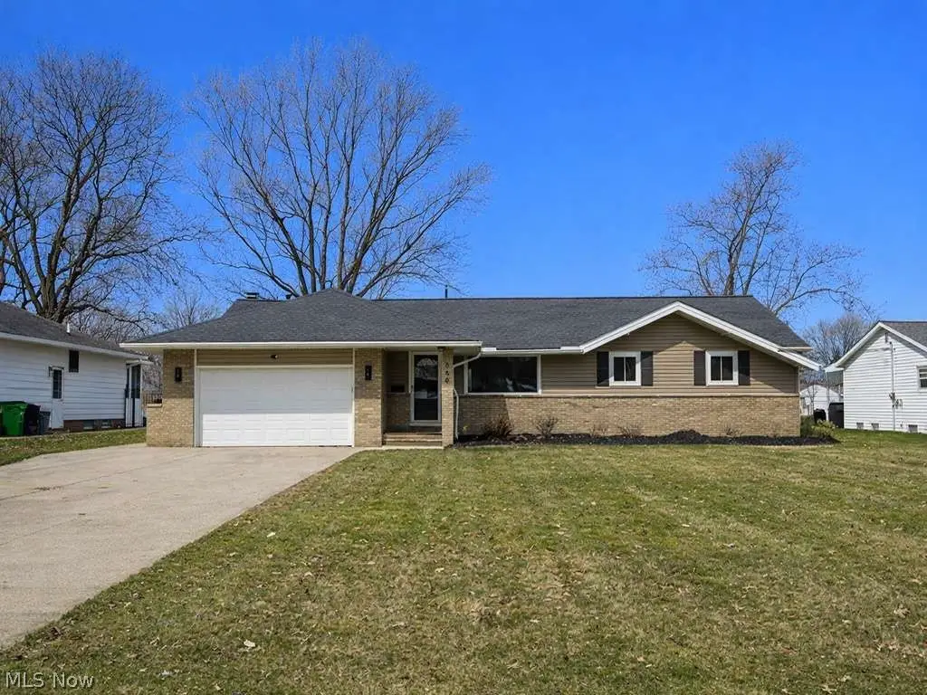 848 Stanwell Drive, Highland Heights, OH 44143 - #1