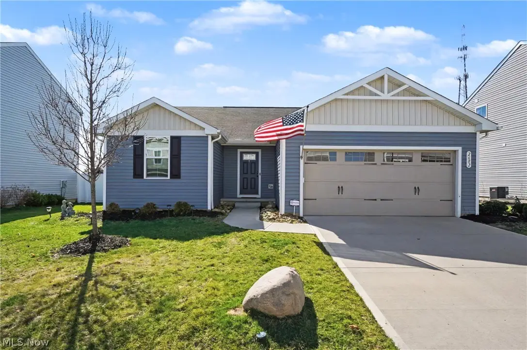 2682 Himelrigh Boulevard, Barberton, OH 44203 - #1