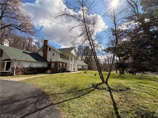 535 Crystal Lake Road, Akron, OH 44333