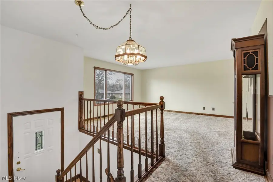 8712 Fenway Drive, Parma, OH 44129 - #2