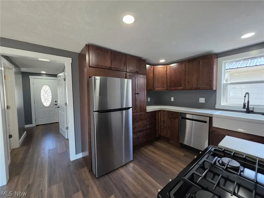 24 E Main Street, Newton Falls, OH 44444 - #3