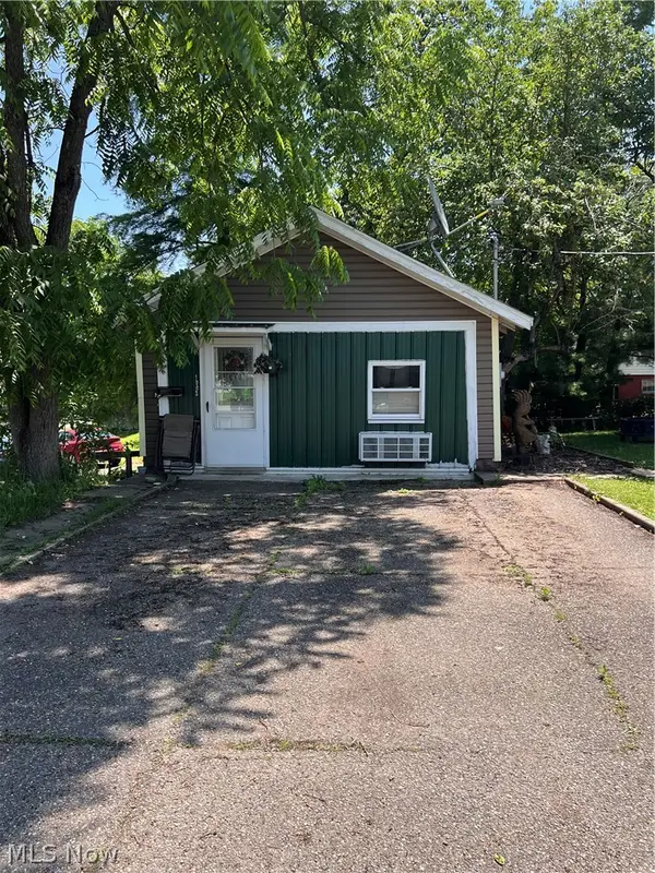 108 Oaklawn Avenue #B, Woodsfield, OH 43793