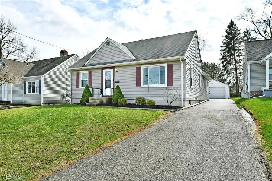 135 Clingan Street, Hubbard, OH 44425 - #3