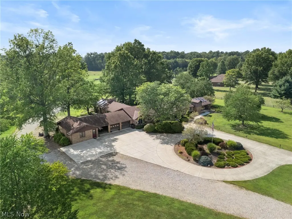 11950 Castleton Lane, Grafton, OH 44044 - #1