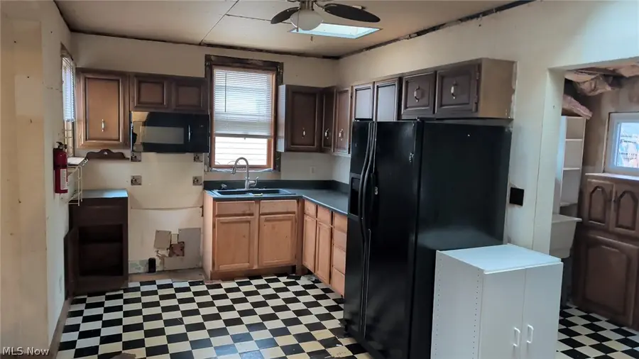 1857 Maple Ne Avenue, Canton, OH 44705 - #2