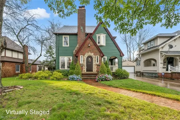 708 Park Avenue, Elyria, OH 44035