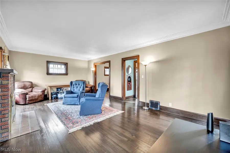 708 Park Avenue, Elyria, OH 44035 - #2