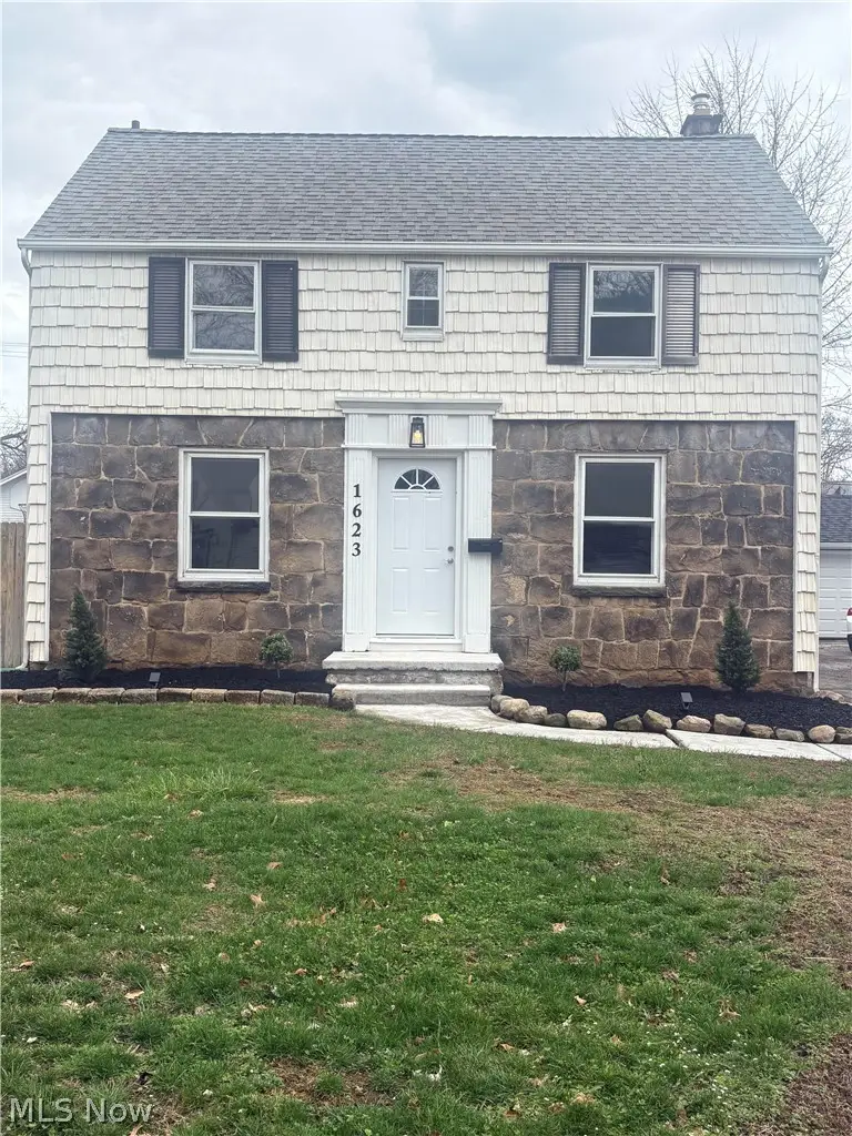 1623 23rd Street, Cuyahoga Falls, OH 44223 - #1
